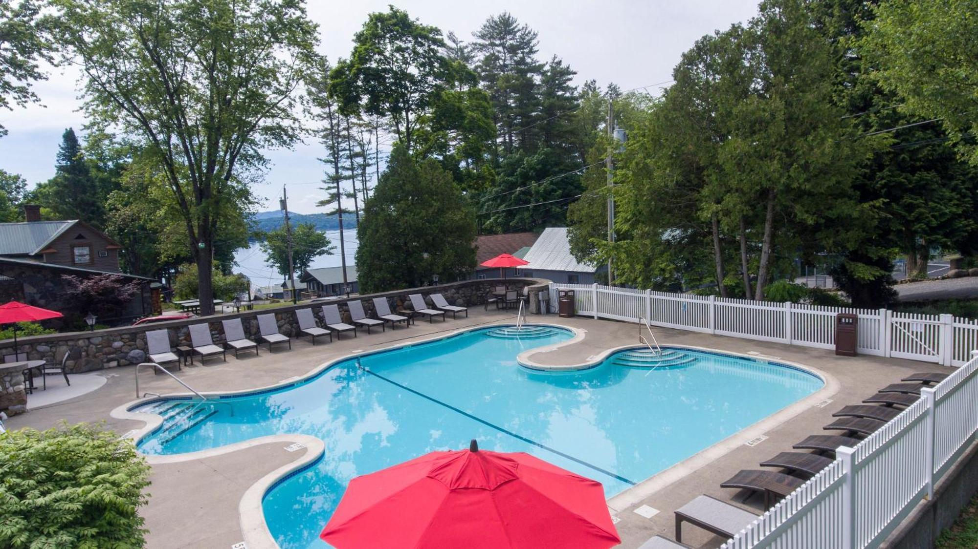 Depe Dene Lakeside Resort Lake George Exterior photo