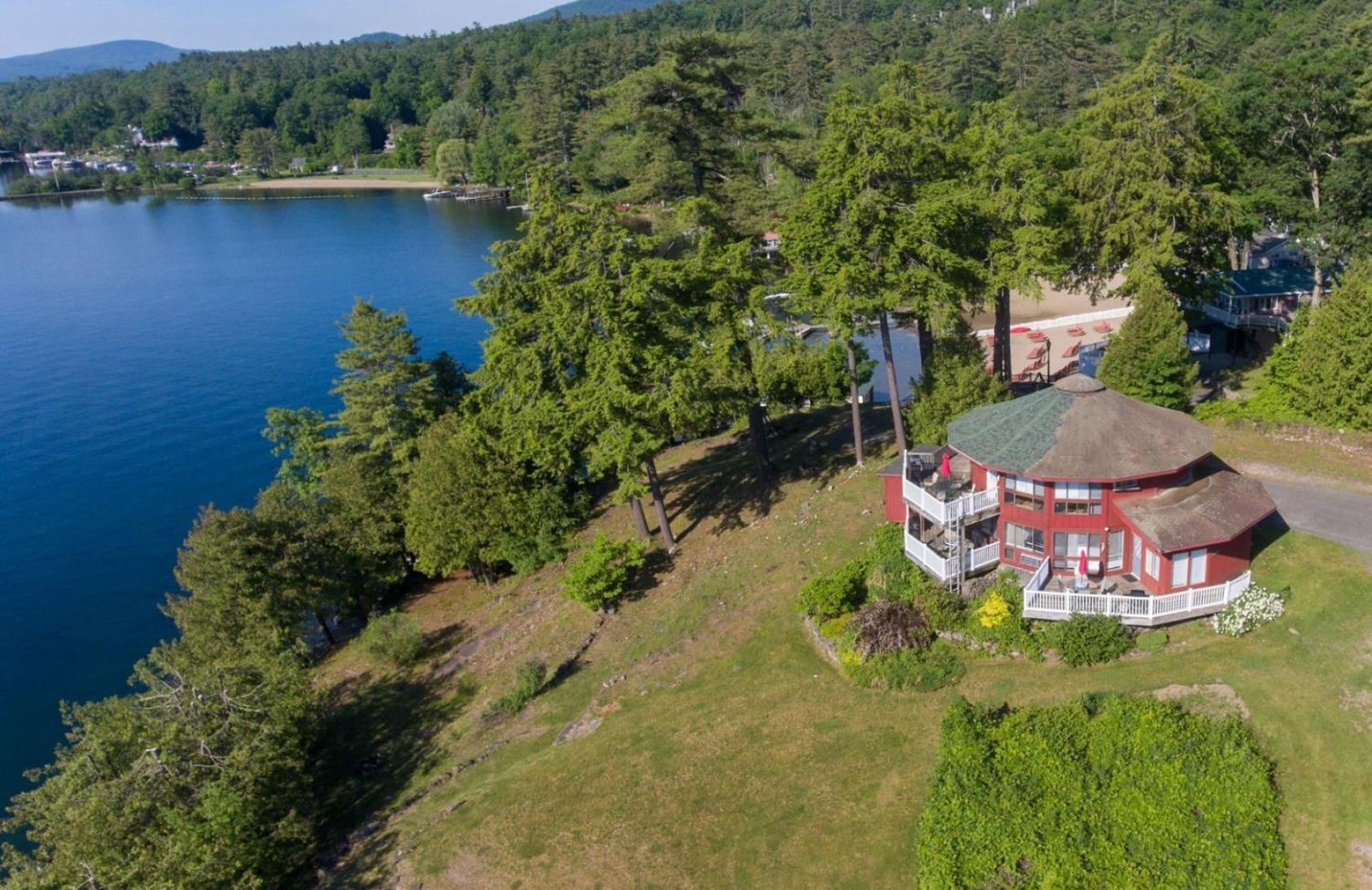 Depe Dene Lakeside Resort Lake George Exterior photo